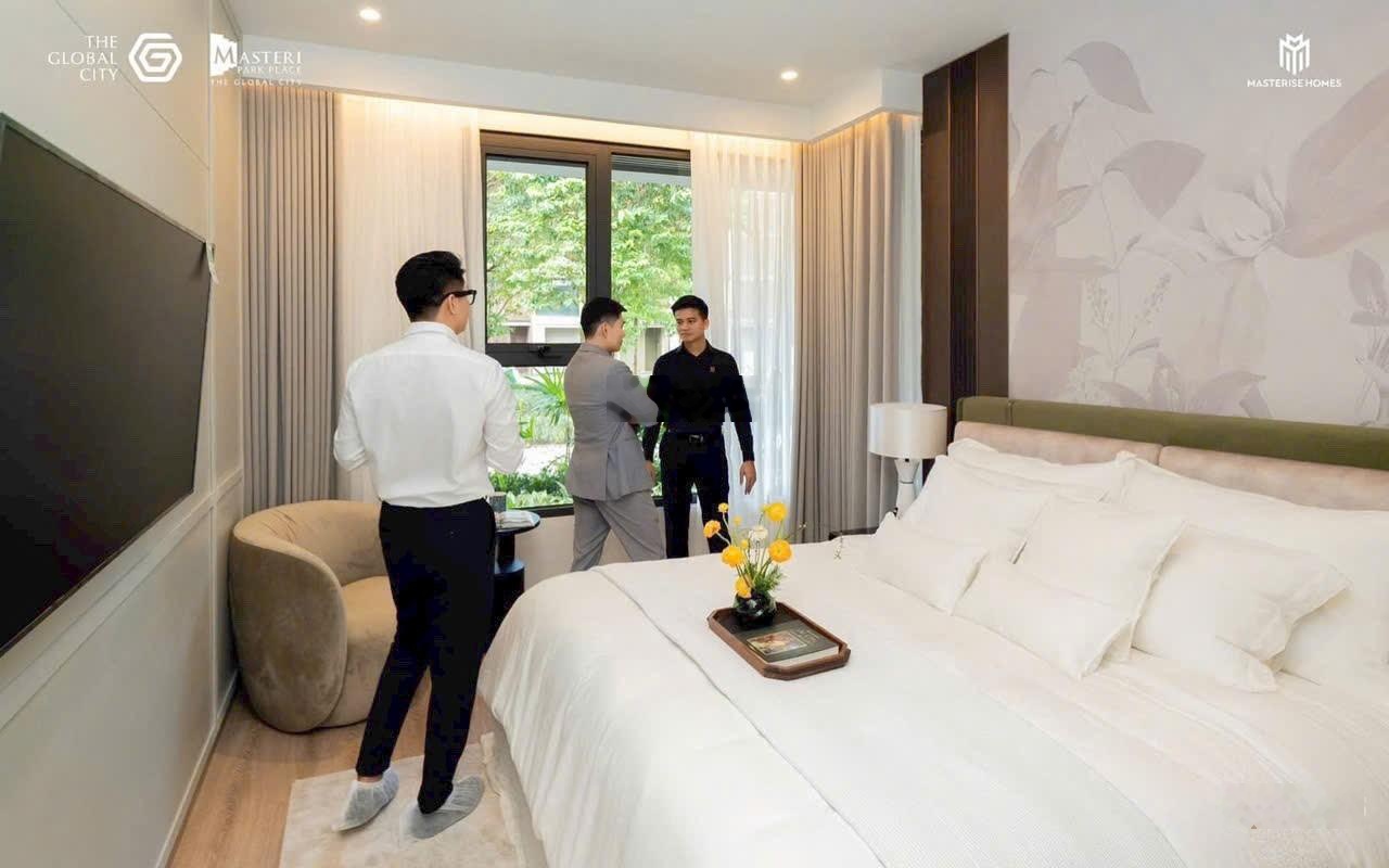 Bán gấp căn hộ cao cấp Masteri Q2 với 2PN gần sông, gần trường, gần TTTM với giá mềm