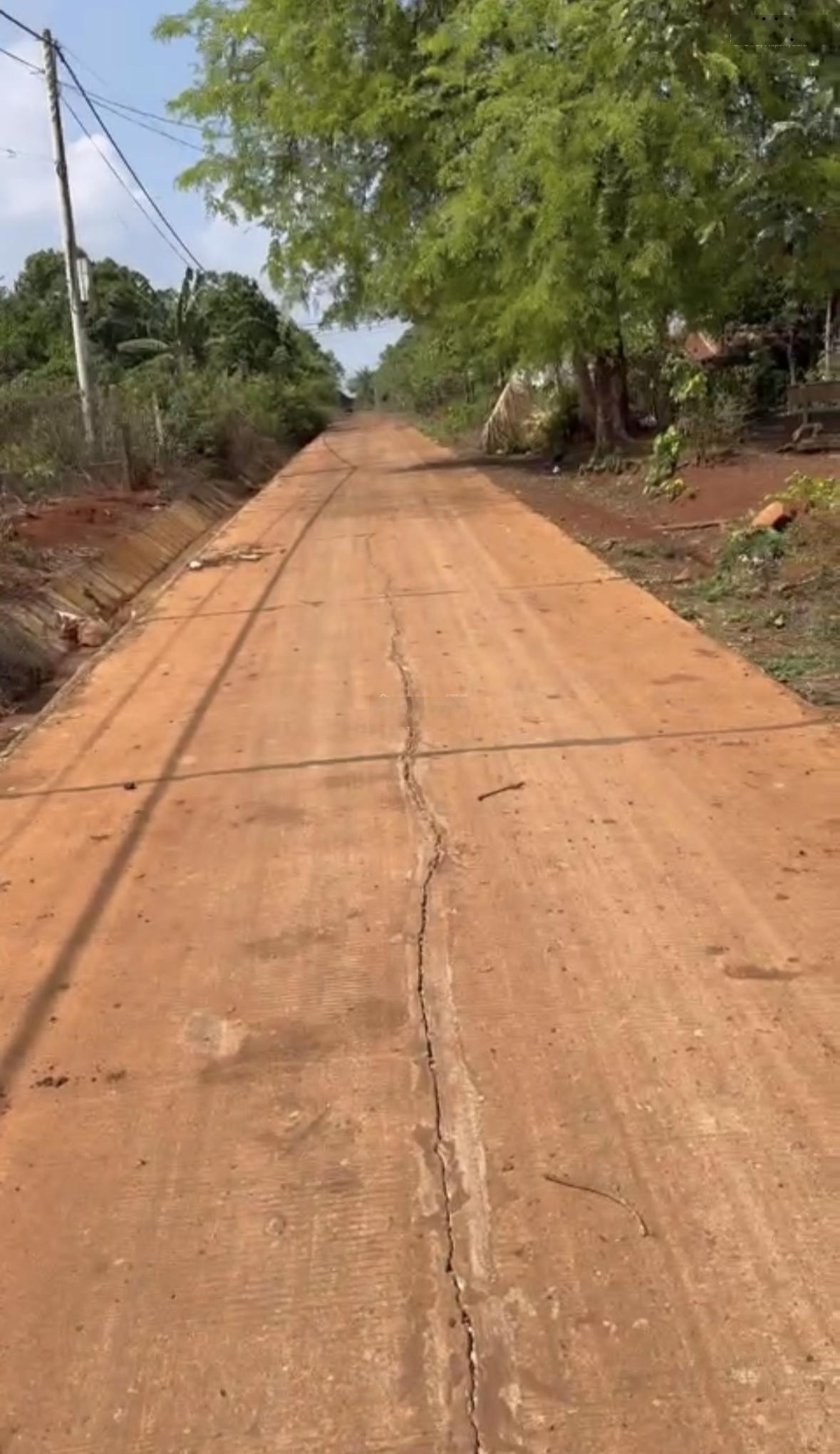 Cần bán đất chính chủ Cư Suê, Cư Mgar, Đắk Lắk 124,4m2 (60m2 thổ cư)