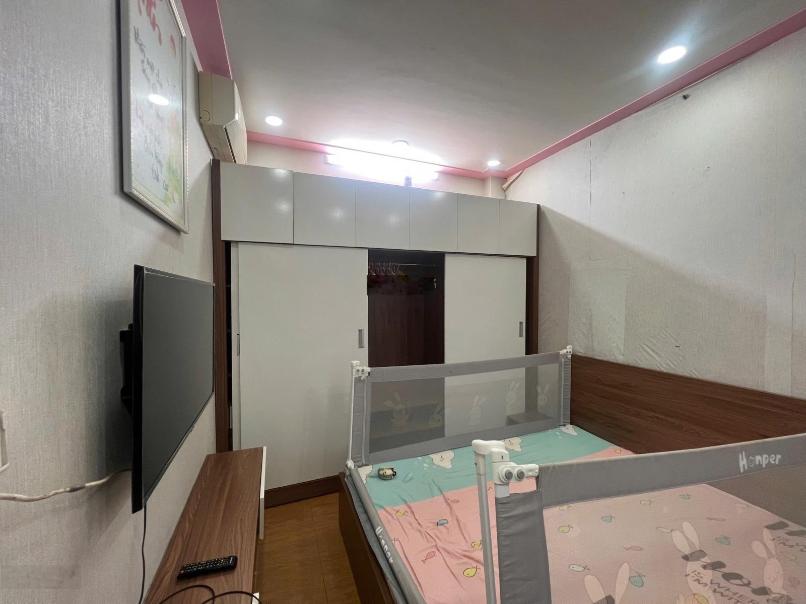 Nhà 4 lầu góc 2 mt ko lộ giới cư xá phú lâm a q.6