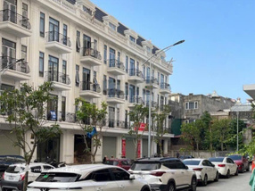 Bán Nhà Phố 384 Lê Thánh Tông, Đối Diện Chung Cư Kinh Doanh Sầm Uất, LH Chính Chủ 0926339268