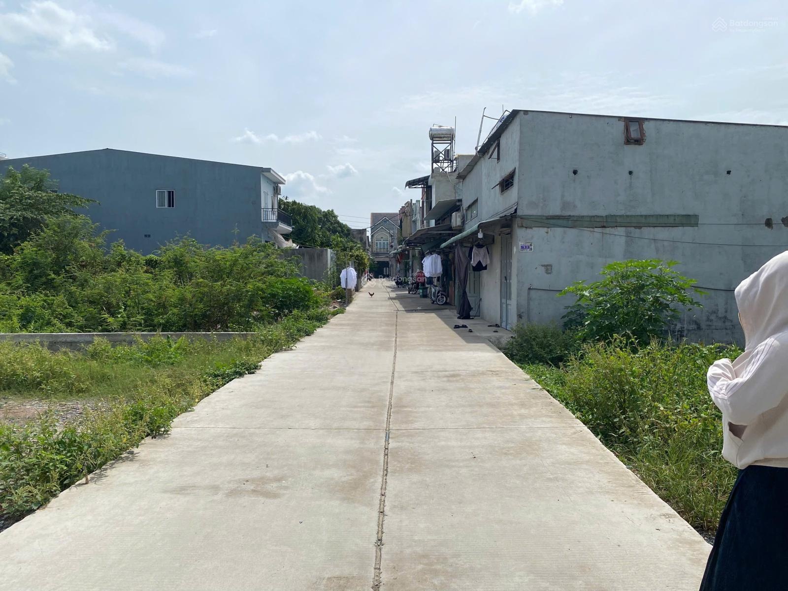 Bán gấp lô nguyễn thị tú - dt 175m2 full thổ cư - hẻm 1/ - giá 6 tỷ 950