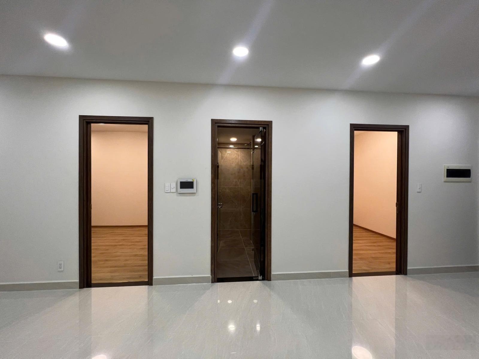 Cho thuê 2PN tại chung cư Park Legend Hoàng Văn Thụ nhà ở ngay view thoáng LH 0896110696