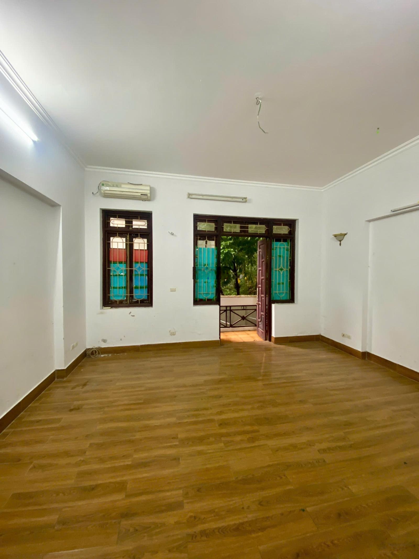 Chính chủ cho thuê văn phòng 70m2 tại Yên Hòa, Cầu Giấy - tặng ngay 1 tháng setup