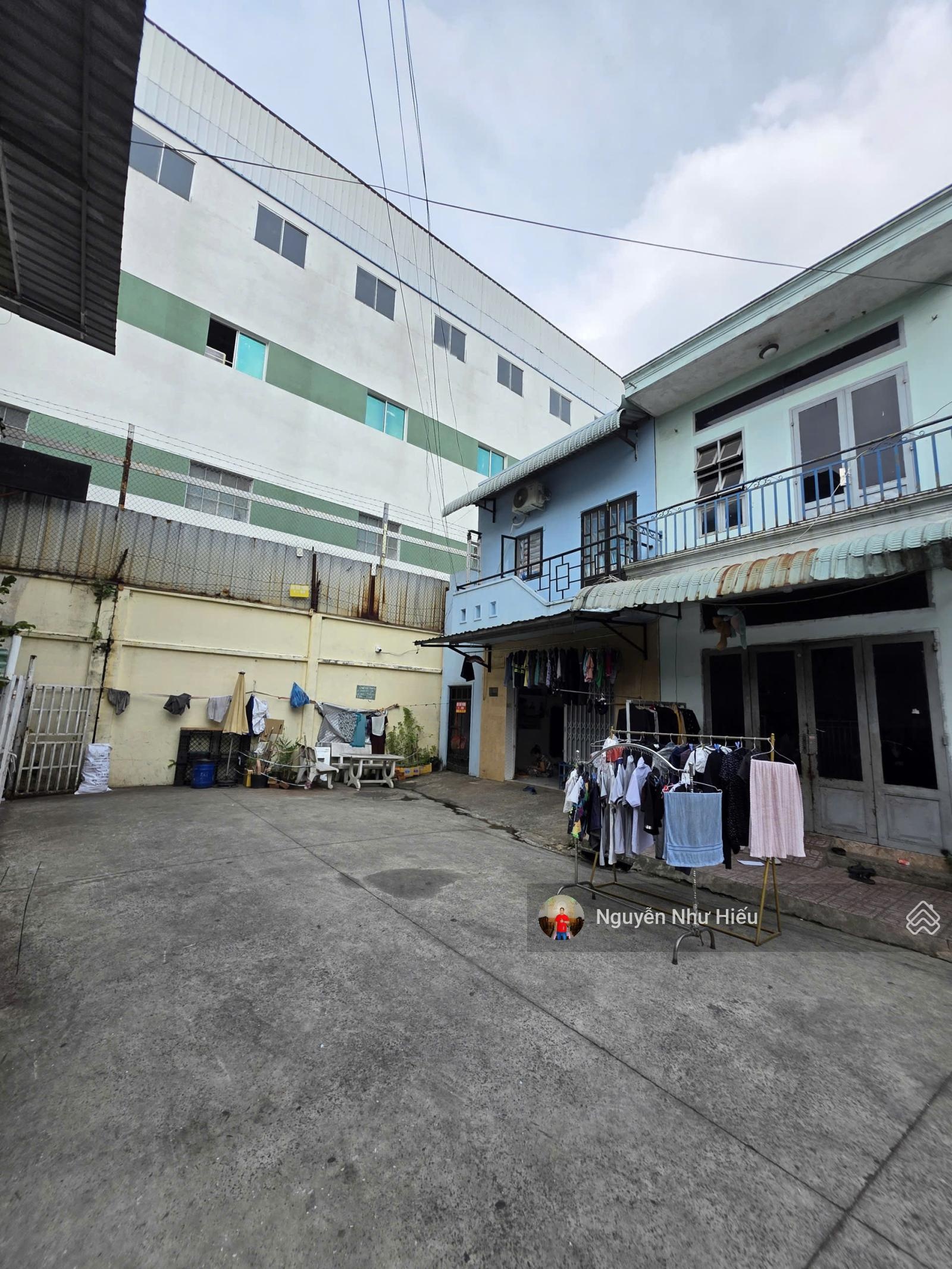 Bán ĐẤT TẶNG dãy nhà trọ 1 trệt 1 lầu KDC Areco , p.Bình Hòa, Tp.Thuận An