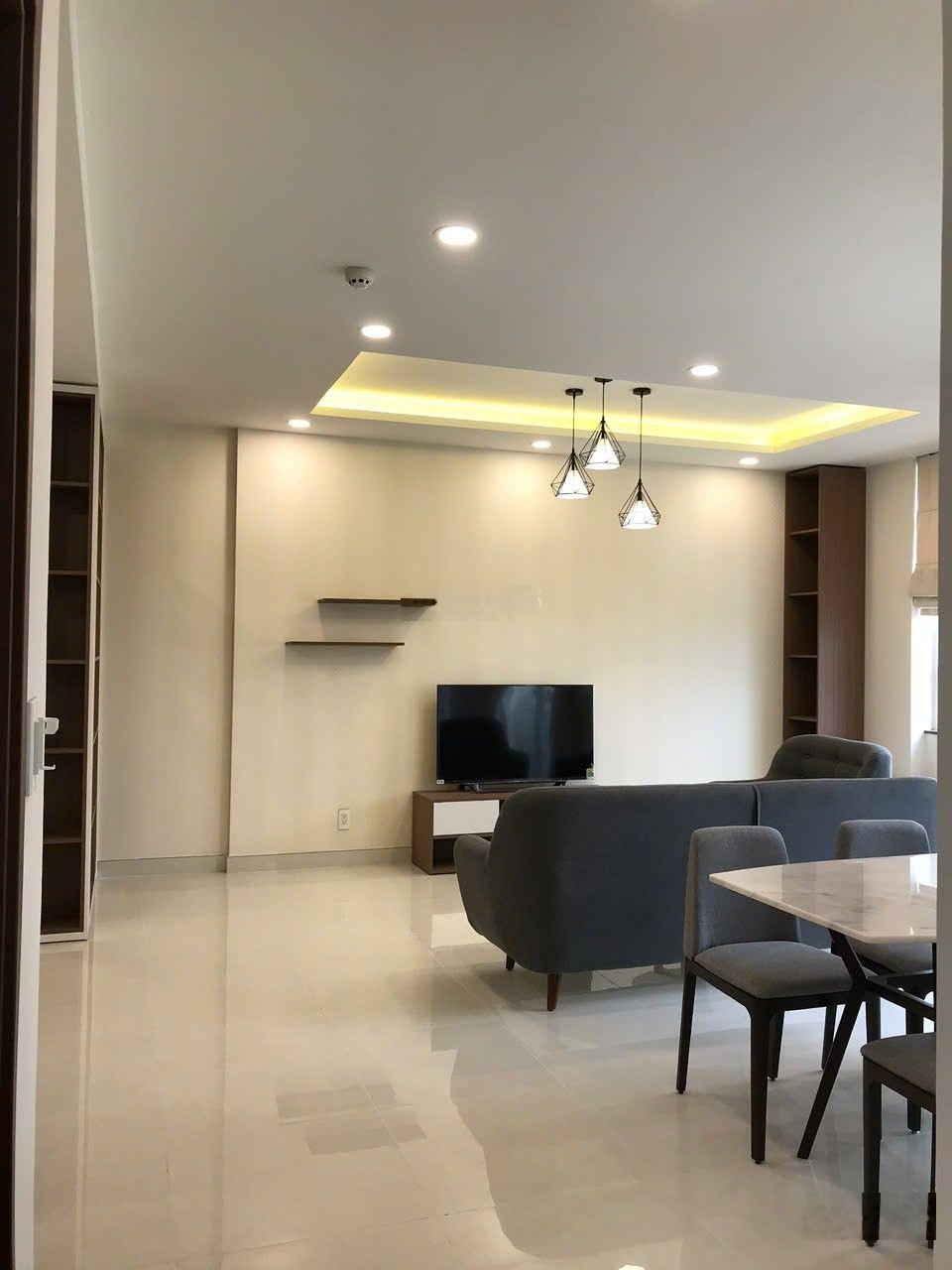 Nhà đẹp giá tốt cần tiền nhanh bán nhiều CHCC tại Terra Royal, 2PN. LH em: 0934977411