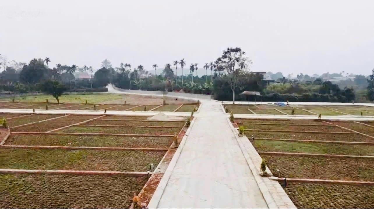 Bán đất 56 lô trung tâm Lạc Thuỷ, Hoà Bình giá chỉ hơn 300 triệu, có lô view hồ cực đẹp