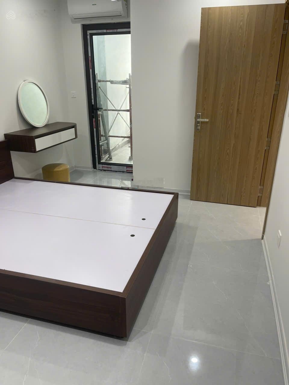 Cho thuê chung cư nhà ở xã hội IEC Tứ Hiệp, 70m, 2PN, 2WC, đồ cơ bản, vào ở luôn, 8 triệu