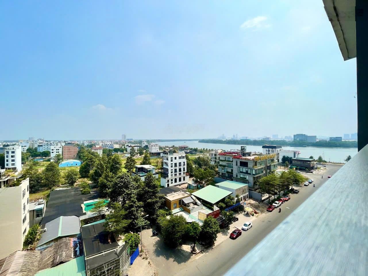 One Verandah - Bán căn góc 2 phòng ngủ view sông full nội thất, sổ hồng sẵn giá chỉ 8,36 tỷ
