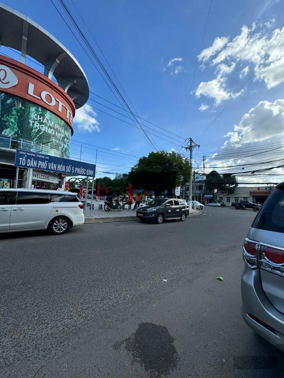 [ Nhà 3,5 tầng _ Mặt tiền Thủy Xưởng ] đối diện Siêu Thị Lotte Mart Giá: 17 tỷ.