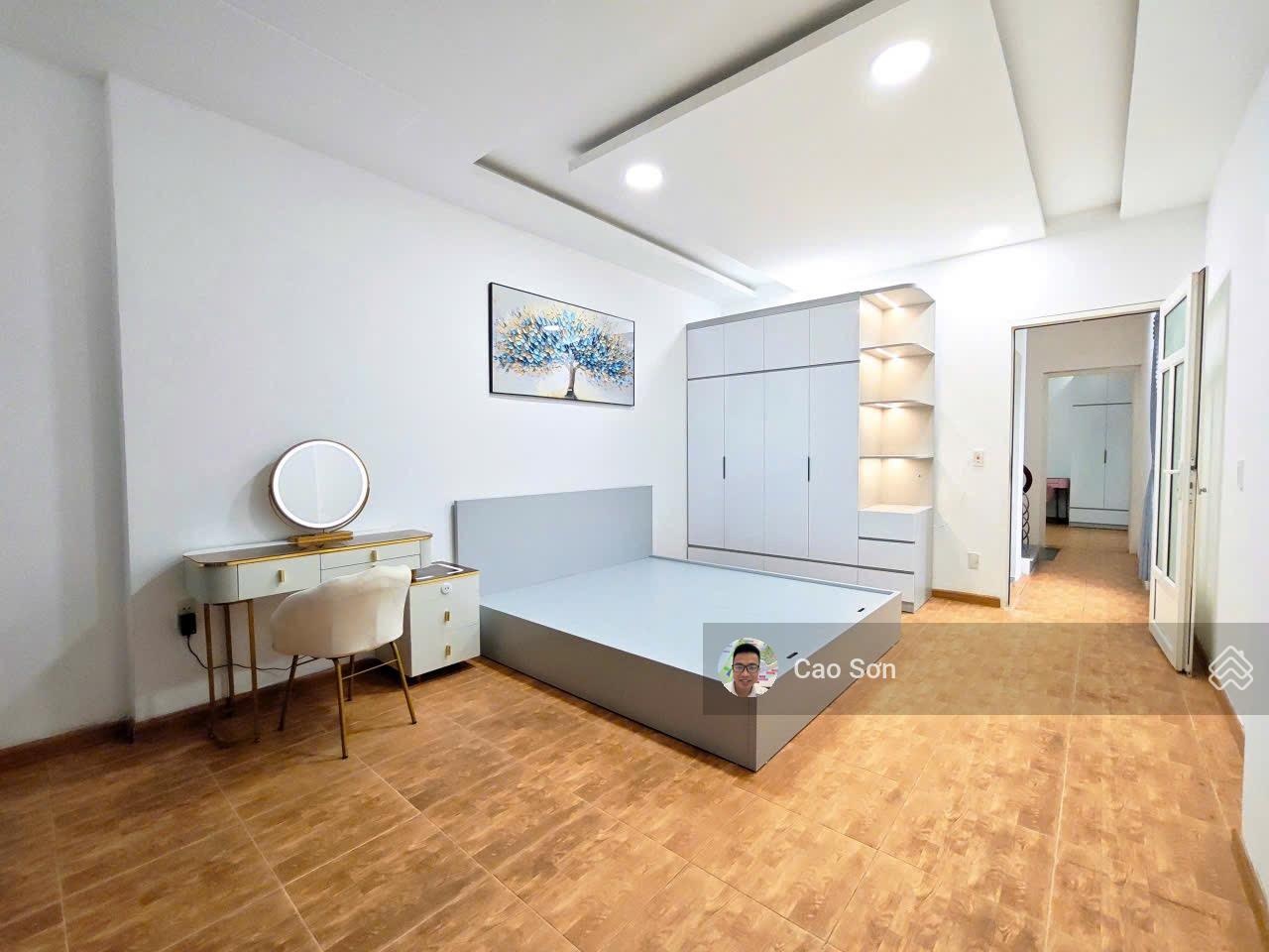 Bán nhà mặt ngõ Trung Lực, ngõ 5m, nhà sân cổng, 50m2 4 tầng, giá 4,5 tỷ