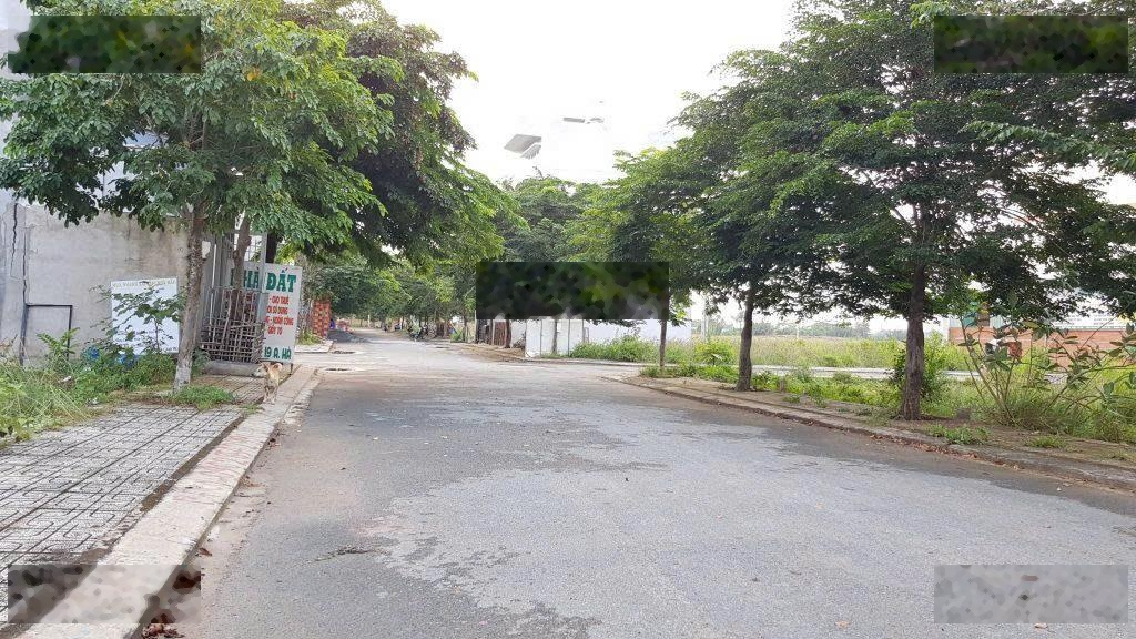 2 tỷ 300 - Đất Nguyễn Xiển Q9 - 50m2 - 80m2 gần bên Chung Cư Vinhome Grandpark, Sổ hồng riêng