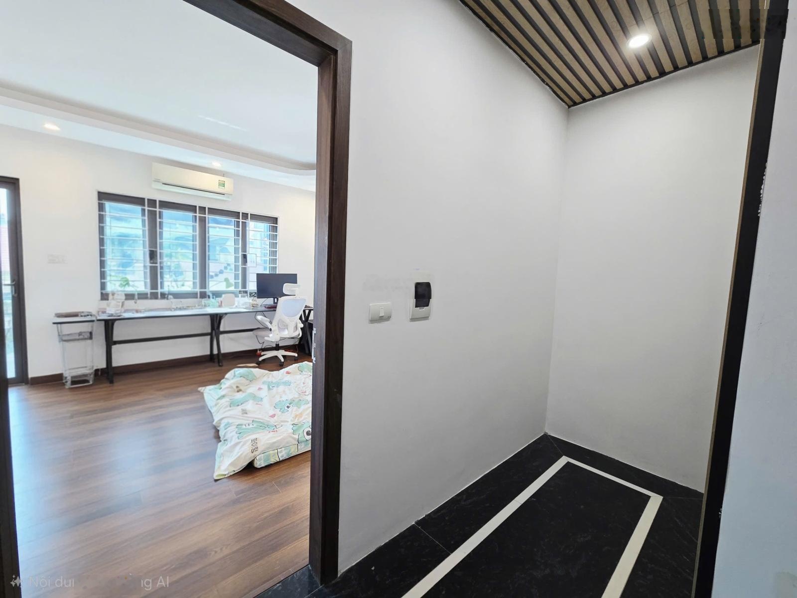 Bán nhà phố Hoa Lâm,Long Biên,Hà Nội, ô tô vào nhà,lô góc 3 thoáng.7 tầng thang máy giá 10,3 tỷ