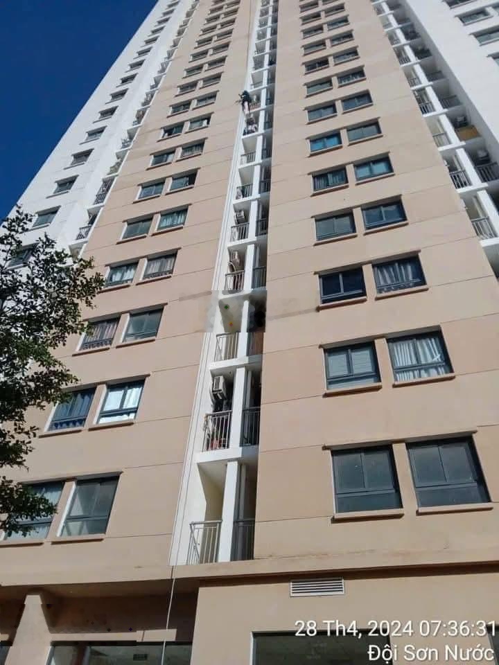 Bán căn hộ Dgold- Vĩnh Lộc A- Tầng 15- nhà đẹp. DT 39m2. Giá 1.015 triệu Tặng máy lạnh, Bếp âm,