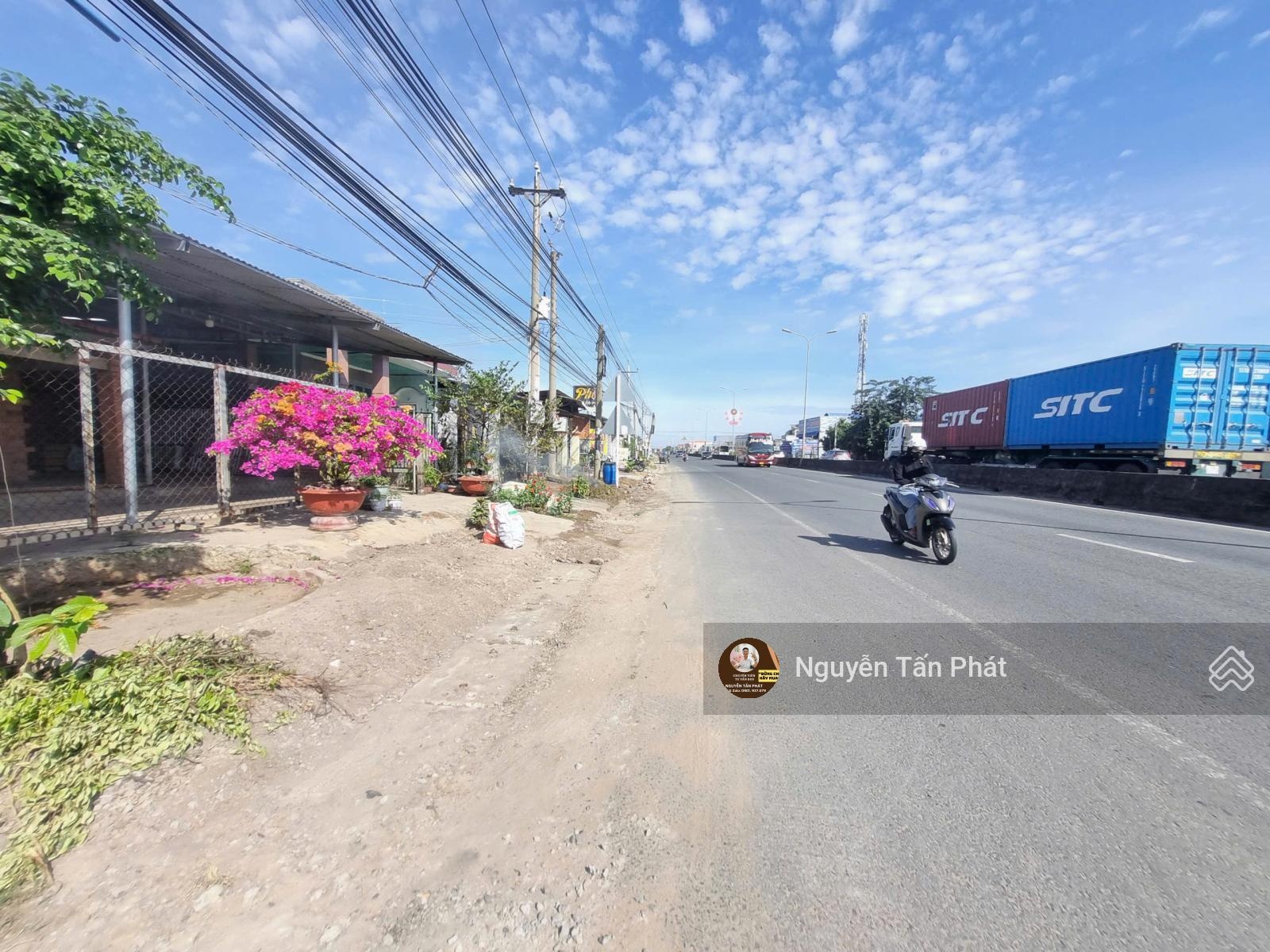 6x41 có thổ. Gần Quốc Lộ. Gần KCN. Khu nhà giàu. Hơn 700tr