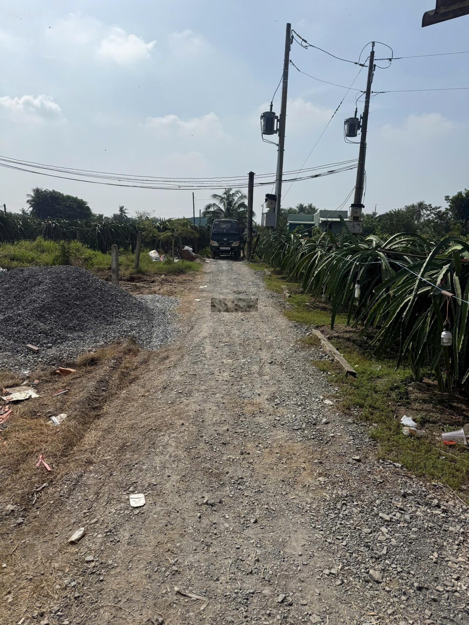 Đất thổ đường xe tải giá Rẻ tại Long an