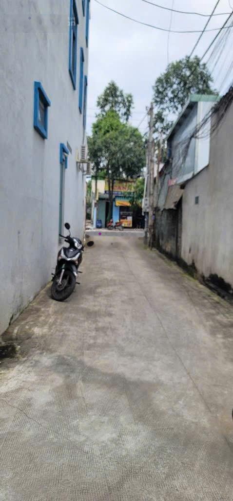 Nhà trung tâm Dĩ An chỉ 2.8 tỷ, mua về ở ngay