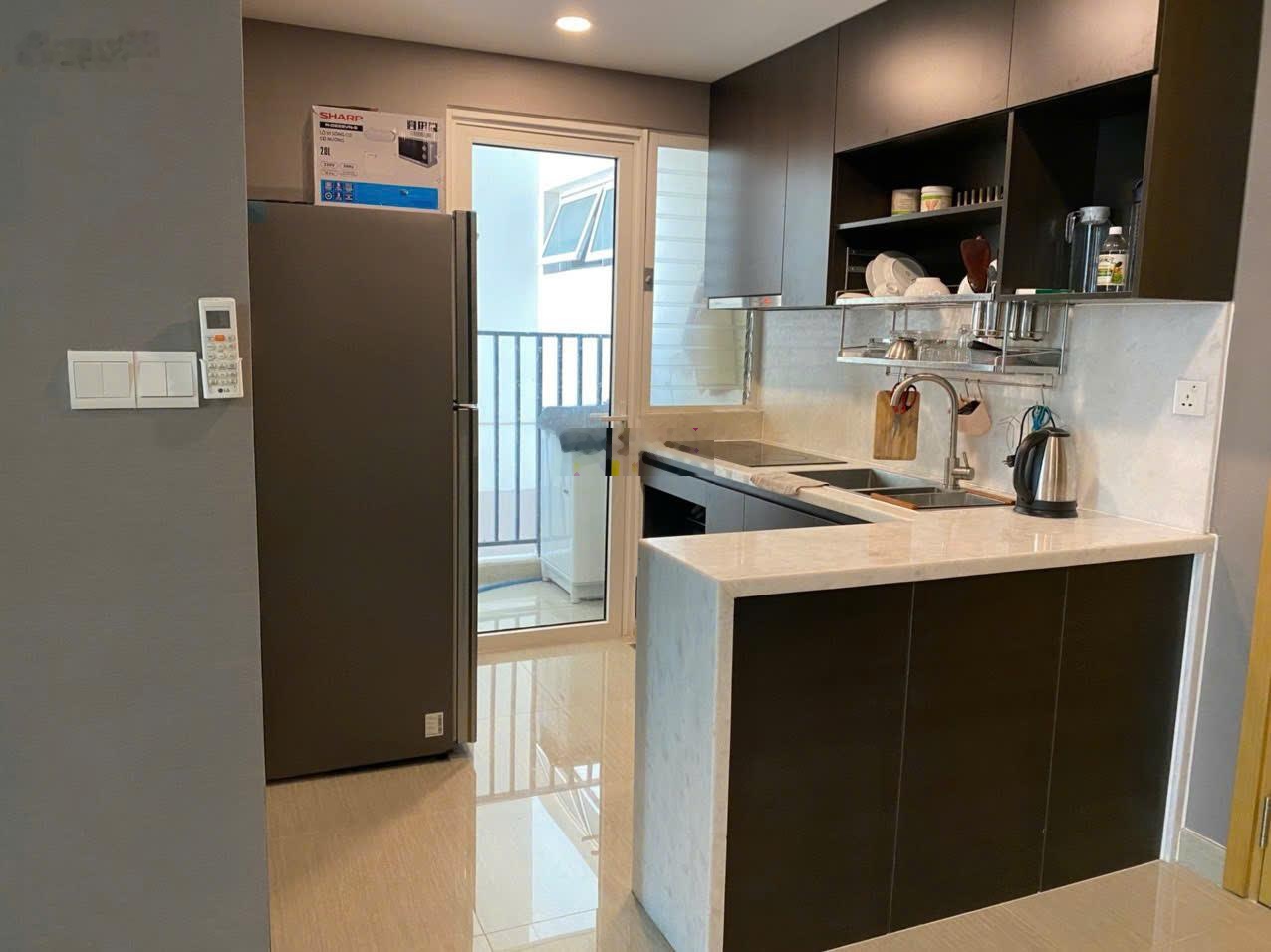 Nhà đẹp như hình chỉ 15tr căn 1PN full nội thất tại Vista Verde. Liên hệ và tư vấn xem nhà 24/7