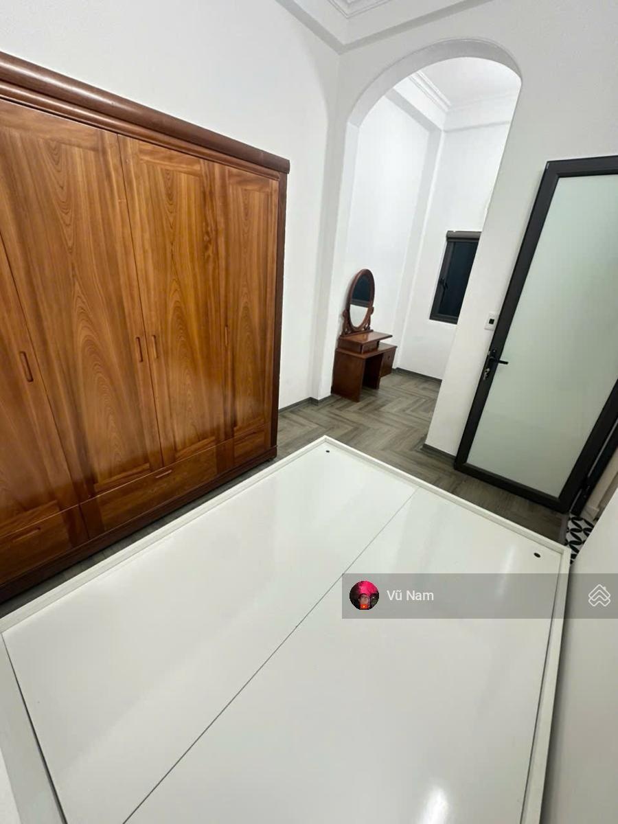 Bán nhà phố Hào Nam, ngõ thông KD, ba gác tránh, nội thất xịn. 44m2 x 4T, MT 4m, 7,8tỷ