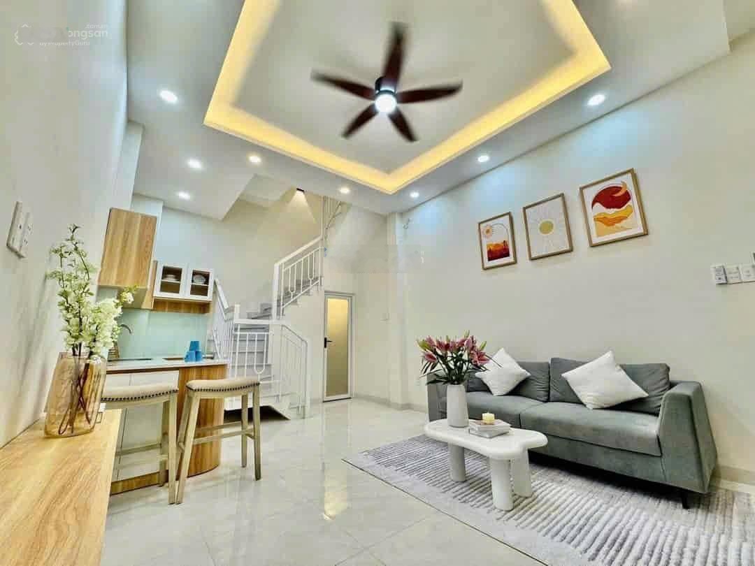 Ngộp! Bán nhà 54m đường Trần Quang Diệu, P14, Q3. Hẻm5m Giá mềm hơn 3 tỷ Sổ sẳn