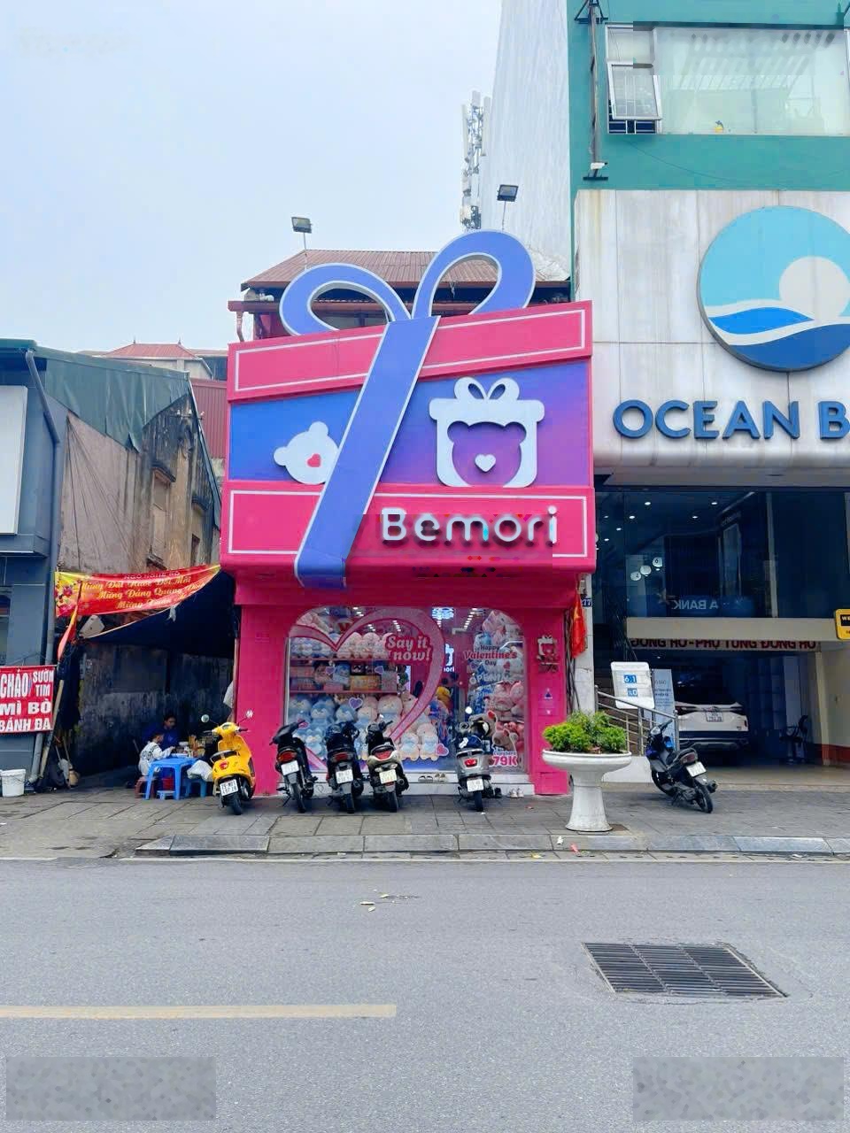 Đẹp! Cho thuê MBKD phố Hàng Đường, DT 60m2, MT: 3,5m. Giá 70tr/tháng. Nhà vuông vắn