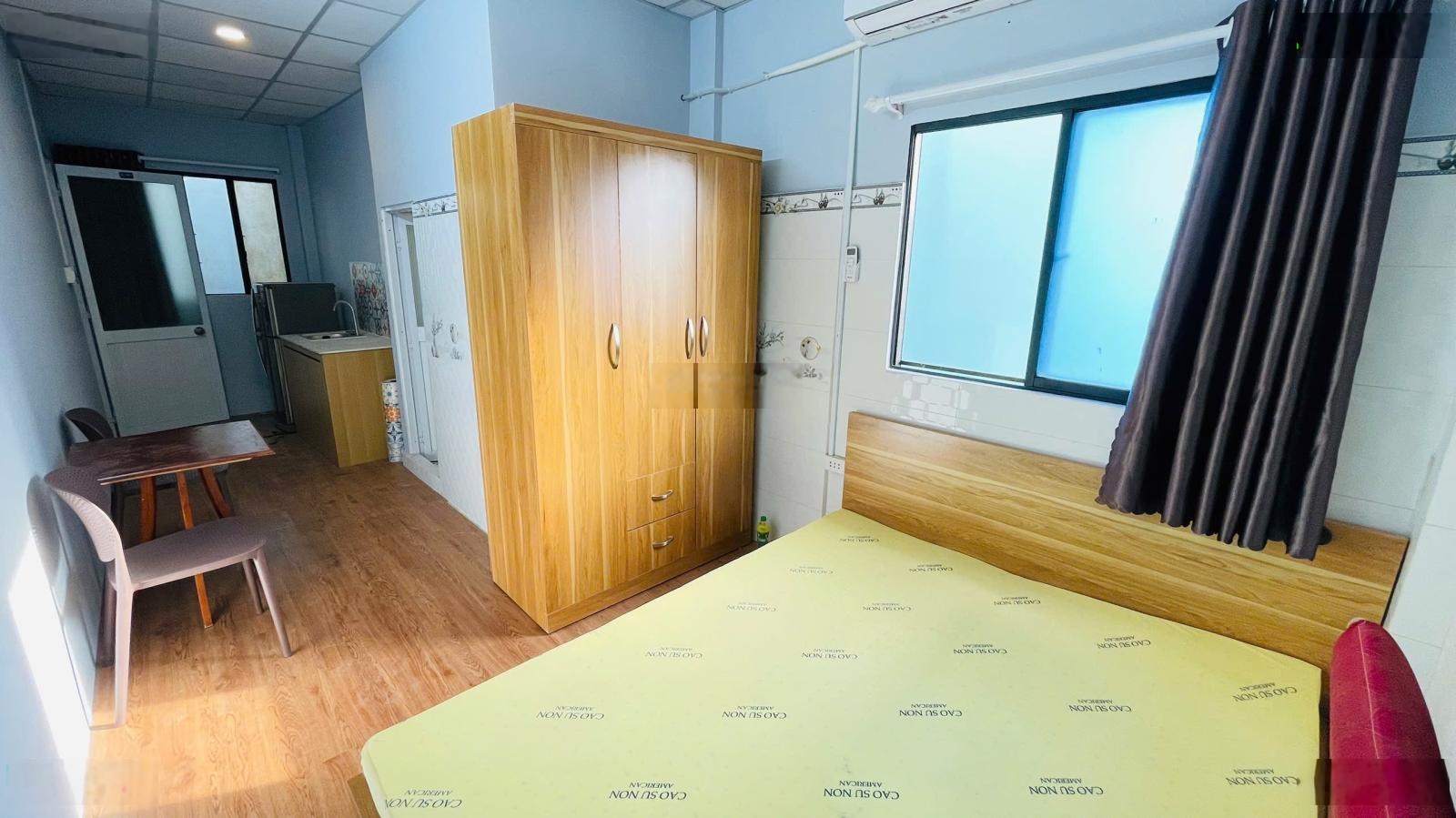 Cho thuê phòng Q4, Đường Tôn Đản, gần ĐH Luật, ĐH Nguyễn Tất Thành, Chợ Xóm Chiếu