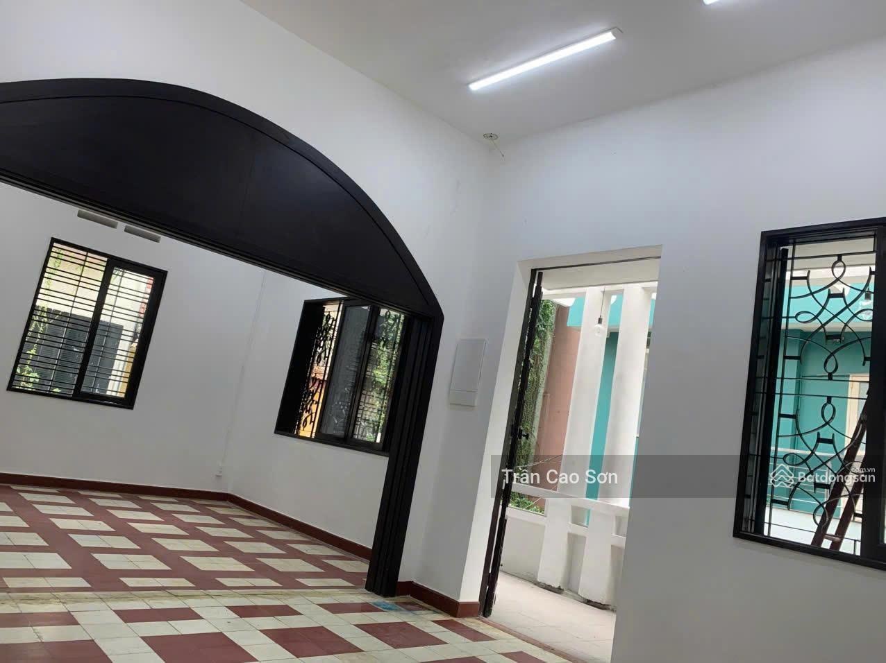 Cho thuê nhà 2MT 4B Phan Kế Bính,Đakao,Q1.DT:10x11m 2 tầng view thoáng.Giá 65tr/th.LH 0908569794