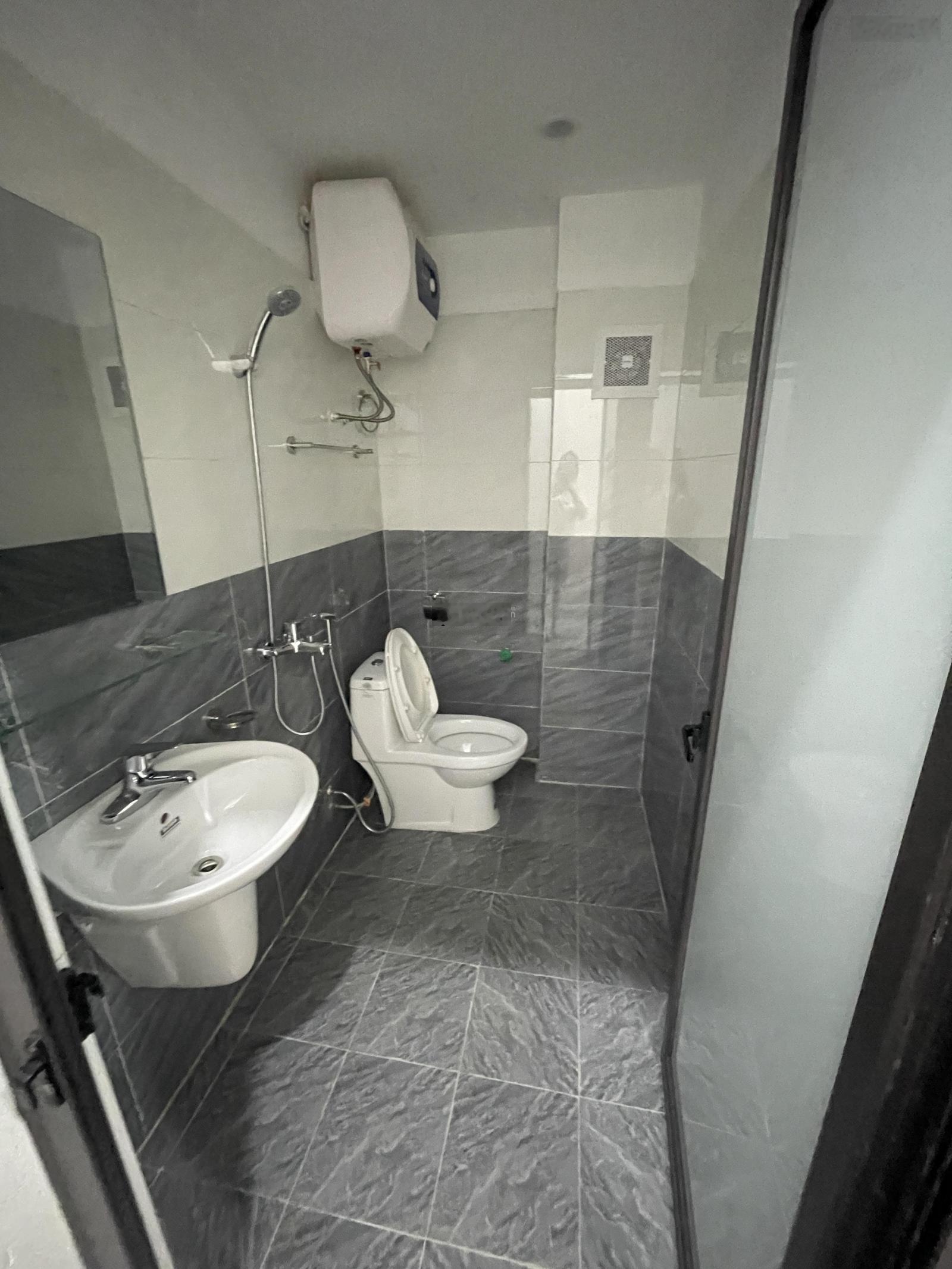 Nhà riêng 3PN, 3WC, 50m2, Định Công Hạ, Hoàng Mai, Hà Nội, giá 3,4 tỷ