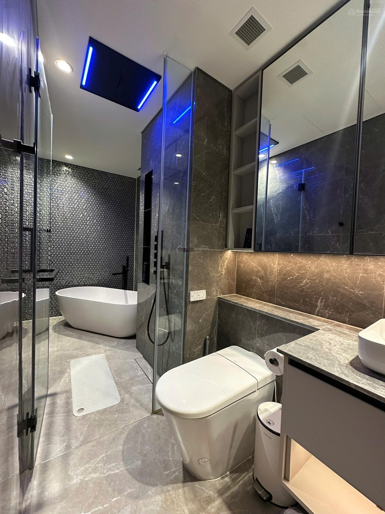 Opera-metropole 3pn full nội thất giá tốt cho thuê