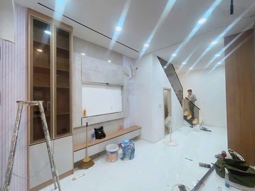 Bán Nhà Riêng 4,55 tỷ, 23m2 tại Đoàn Văn Bơ, Q4, HCM, view đẹp, giá ưu đãi