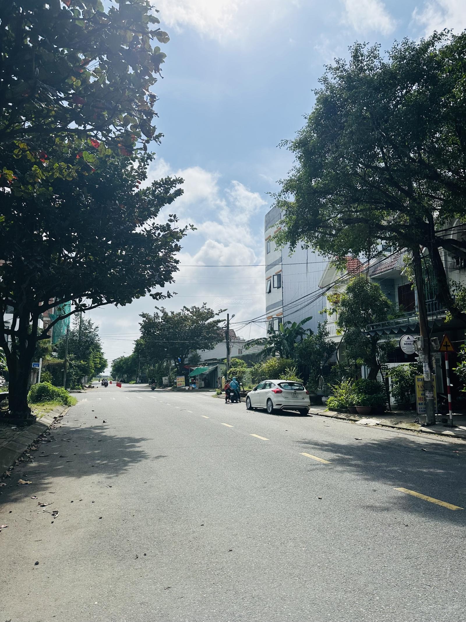 Bán đất đường 10.5m Đô Đốc Lộc, gần Mẹ Thứ - Hoà Xuân - lô sạch đẹp 95m2 - Giá 6.15 tỉ tl