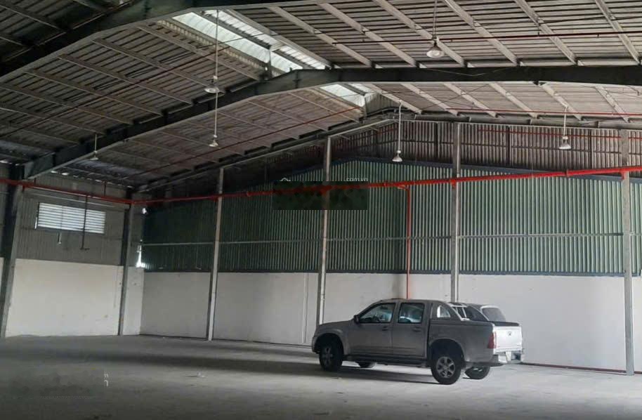 Cho thuê kho xưởng Quận 7 PCCC nước tự động DT 1100m2 xe cont 24/7