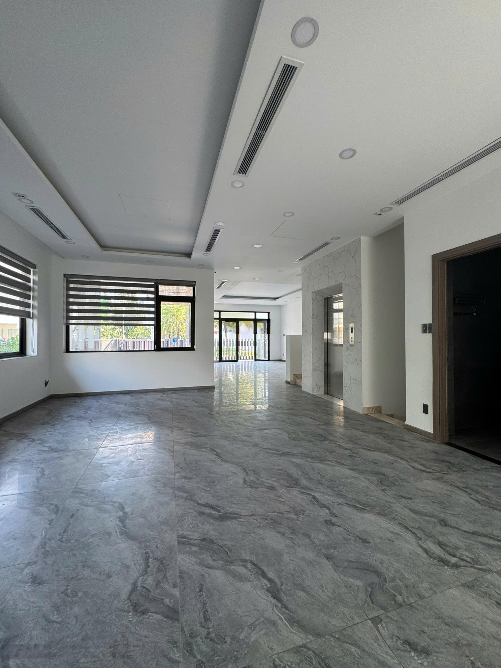 Nhà cho thuê khu Đảo Kim Cương Quận 2. DT:7x18m,hầm 4 tầng, 4phòng. Có thang máy, máy lạnh.Giá 55Tr