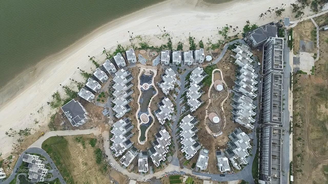 Chỉ còn 1 căn Villa biển 254m2 full nội thất chiết khấu cao. Giá chỉ hơn 40 tỷ