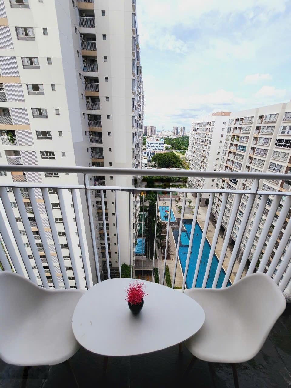 Cho thuê căn hộ cao cấp Scenic Valley 1 giá 16 triệu/tháng.Mọi chi tiết xin liên hệ 0909327274 Thuý