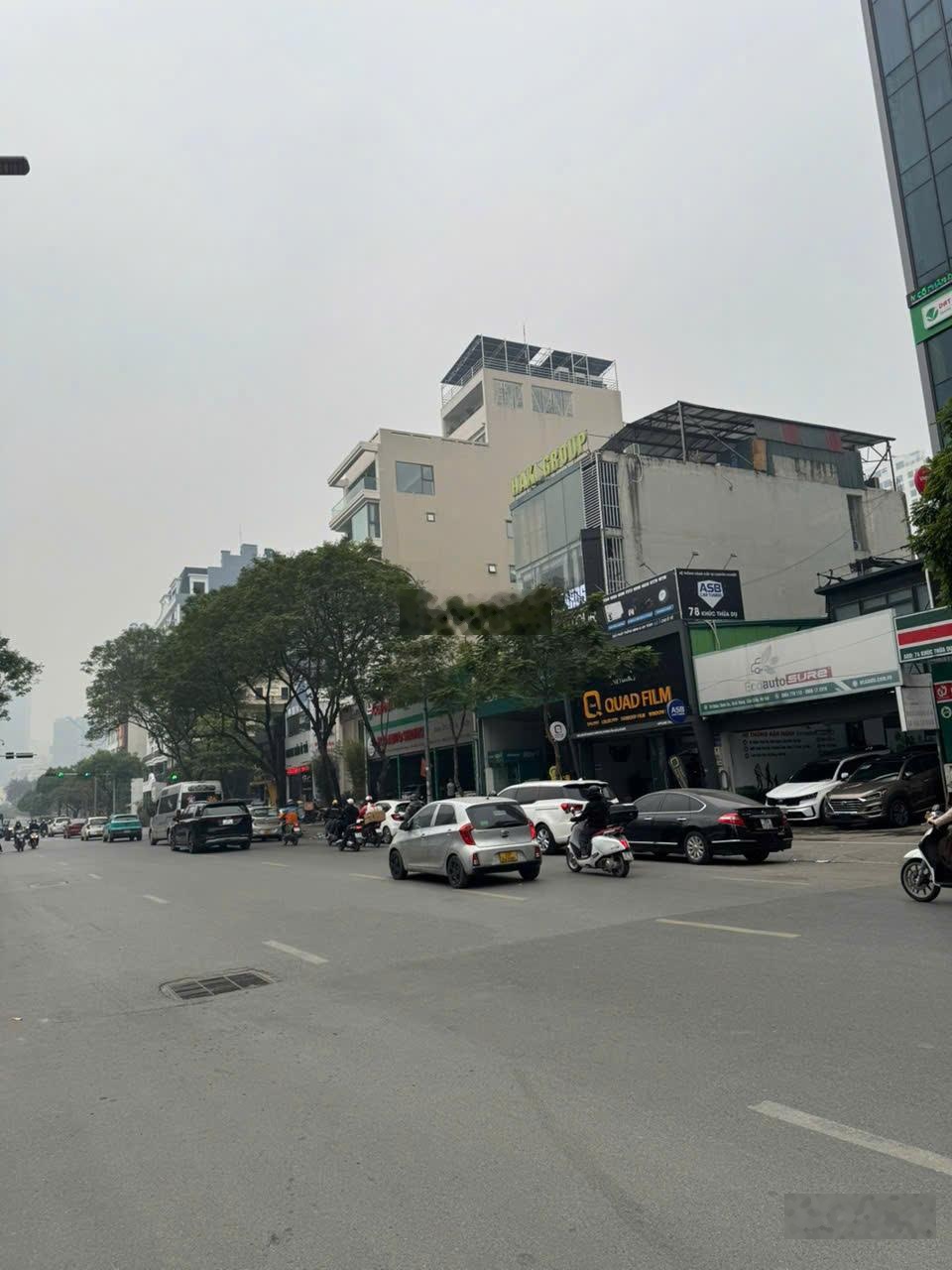 Lô đất vuông vắn 173,7m² ngay tại mặt phố Khúc Thừa Dụ - Hiếm có 1 không 2 cho nhà đầu tư lớn