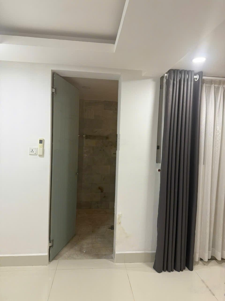 Bán nhà phố 8x18m đường lớn nam thông 3 phú mỹ hưng - hướng đông nam