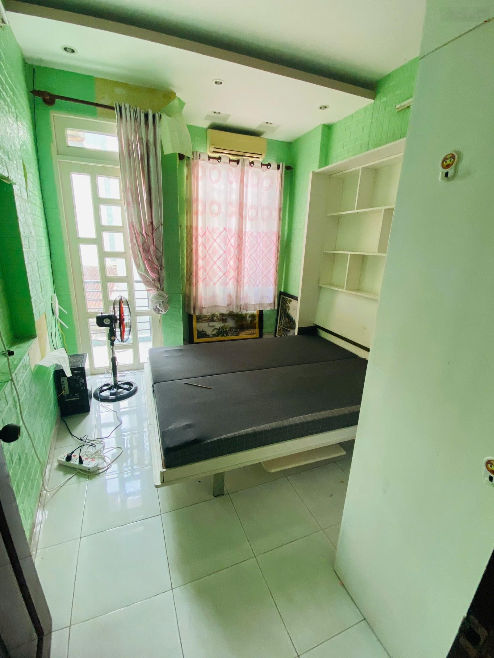 Sát mặt tiền Cao Thắng, Q. 10 - nhà 4 tầng, 4PN - 44m2 đất công nhận đủ (3.4 x 12m) chỉ 6.95 tỷ