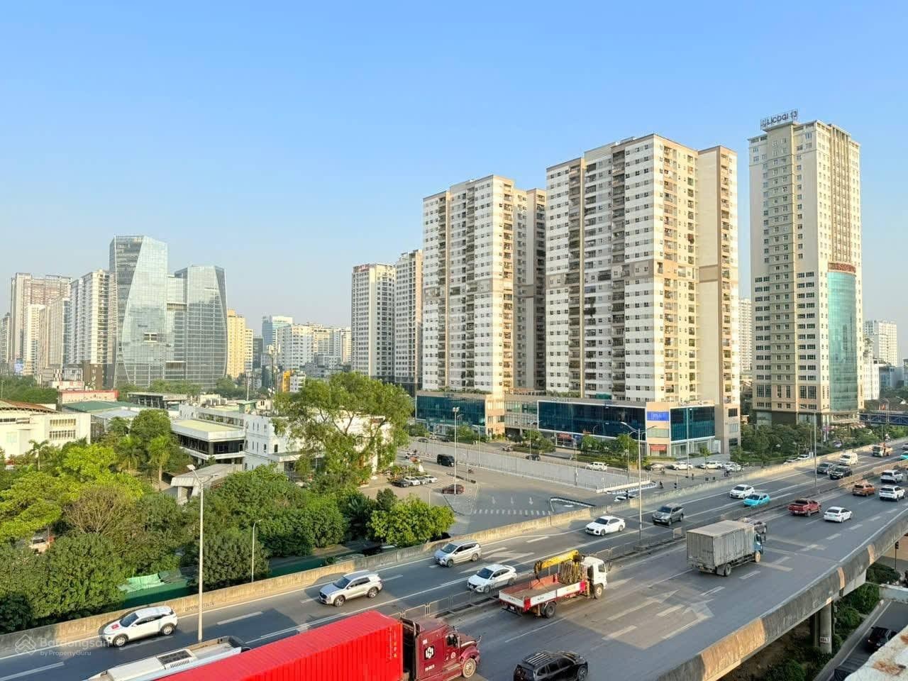 Bán toà nhà mặt phố Khuất Duy Tiến - DT 98m2 - MT 7,2m - 9 tầng - 71 tỷ