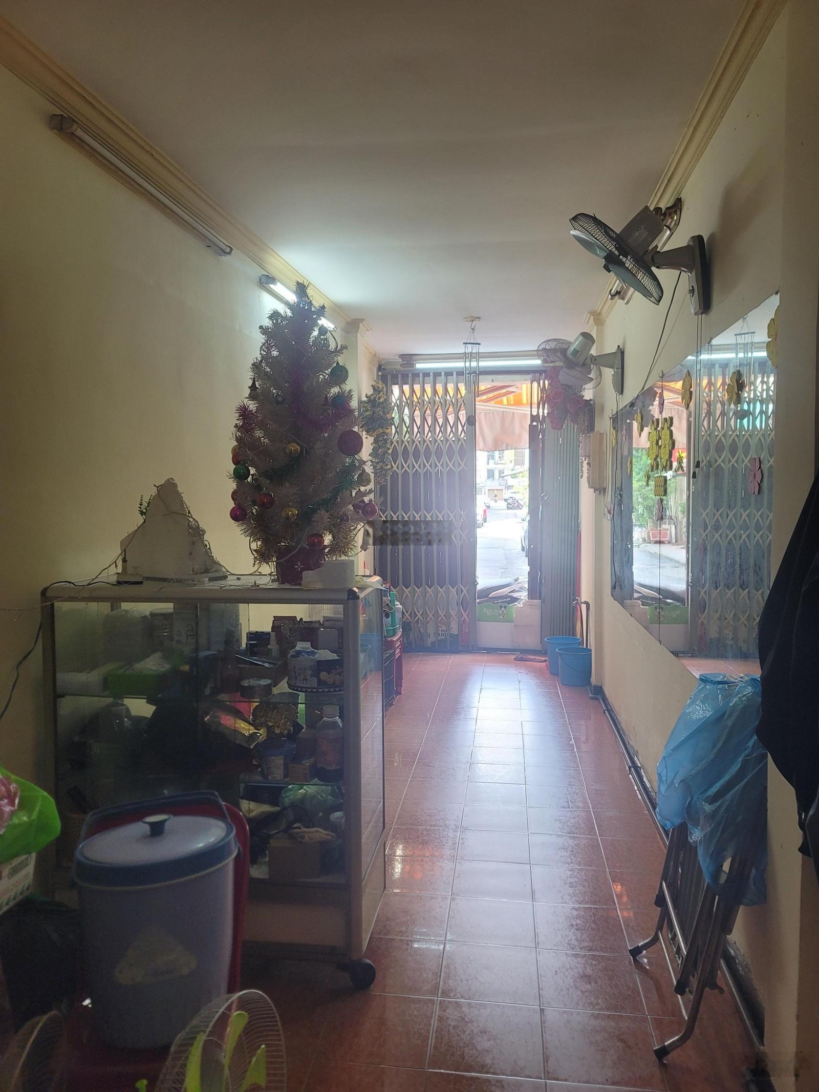 Bán nhà 2 MT Lý Chính Thắng - NKKN, Quận 3 gần cầu Công Lý tiện ở hoạc xây, mới. Chỉ 7 tỷ