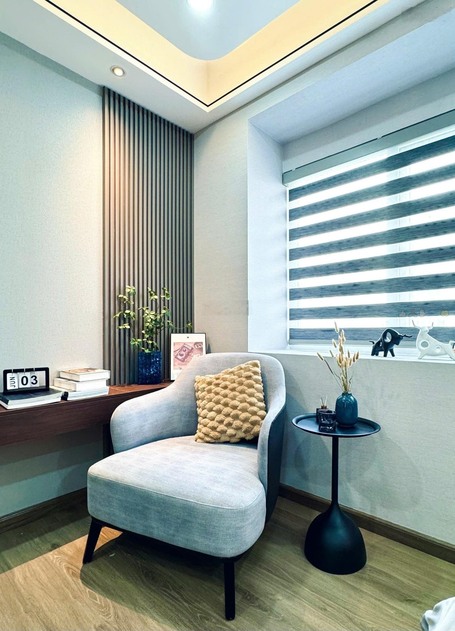 LH 0975118822. Bán căn 25T - N05 Trần Duy Hưng, 160m2, 3pn, 3wc, giá tốt