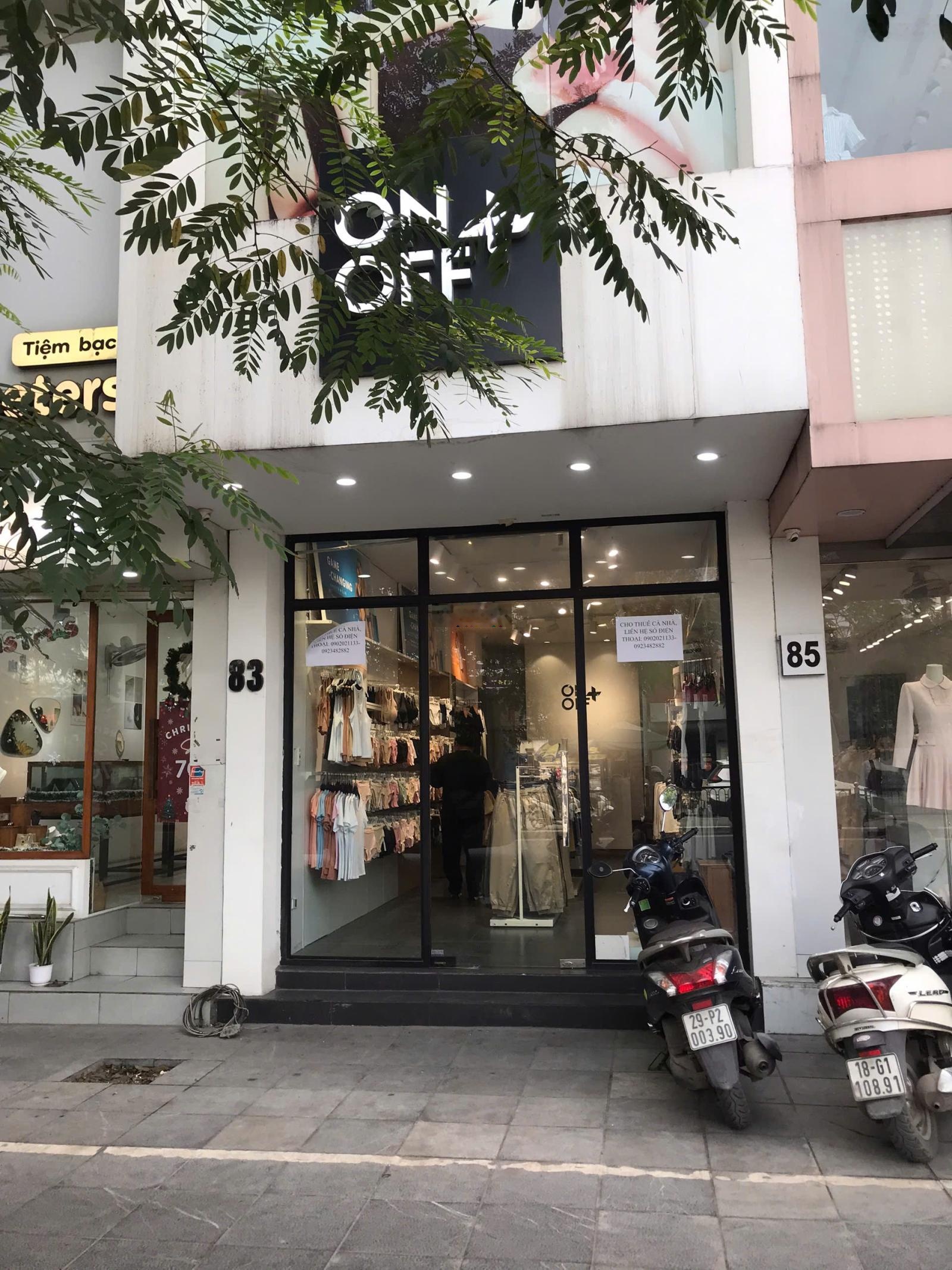 Hot lõi phố cổ! Cho thuê nhà mặt phố Hàng Bè - DT 80m2 + lửng - kinh doanh mọi mô hình