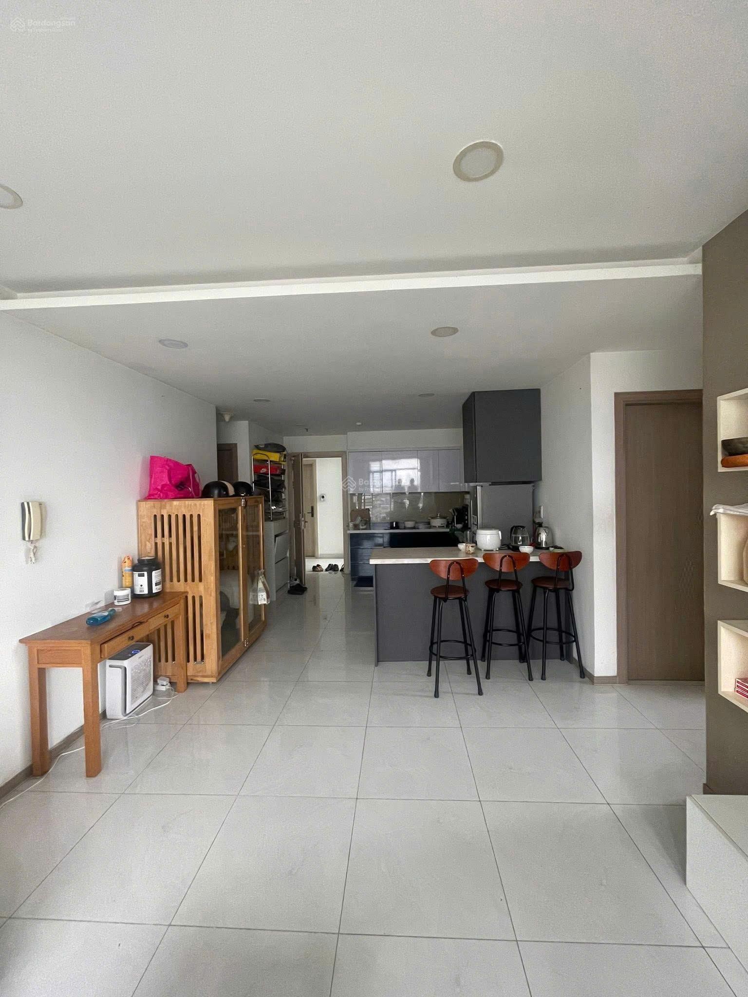 Chung cư Phúc Yên, Căn Góc, 115m2, 3PN, 2WC, Nội thất đủ, 12tr5/tháng.