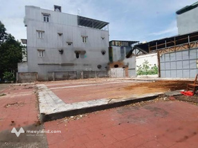 Cho thuê mảnh đất ngã 4 DT 1500m2,MT 50m khu Nguyễn Chánh / Trung Kính / Mạc Thái Tổ