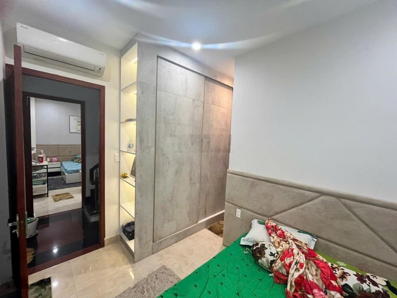 Chính Chủ Bán Nhà Trung Tâm Quận 1, 4 Tầng 5pn Mới Đẹp Chỉ Xách Vali vào ở