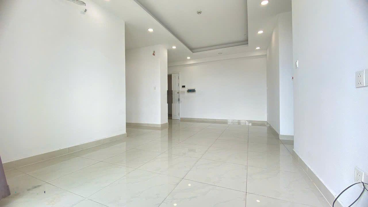 Bán căn hộ chung cư Sài Gòn Mia, 4,9 tỷ, 65m2, 2PN, 2WC, Bình Chánh, HCM