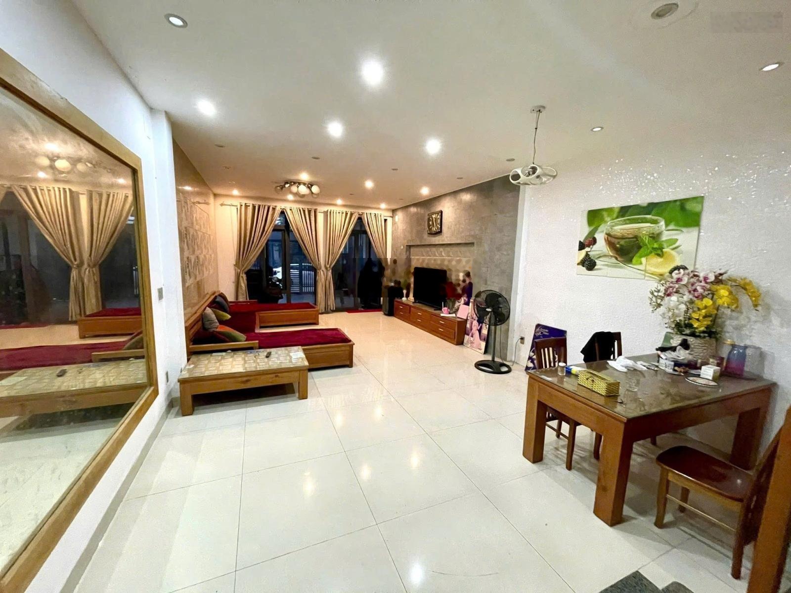 Bán nhà 2 tầng mặt tiền nguyễn xí khu sầm uất - gần biển hòa minh, đà nẵng