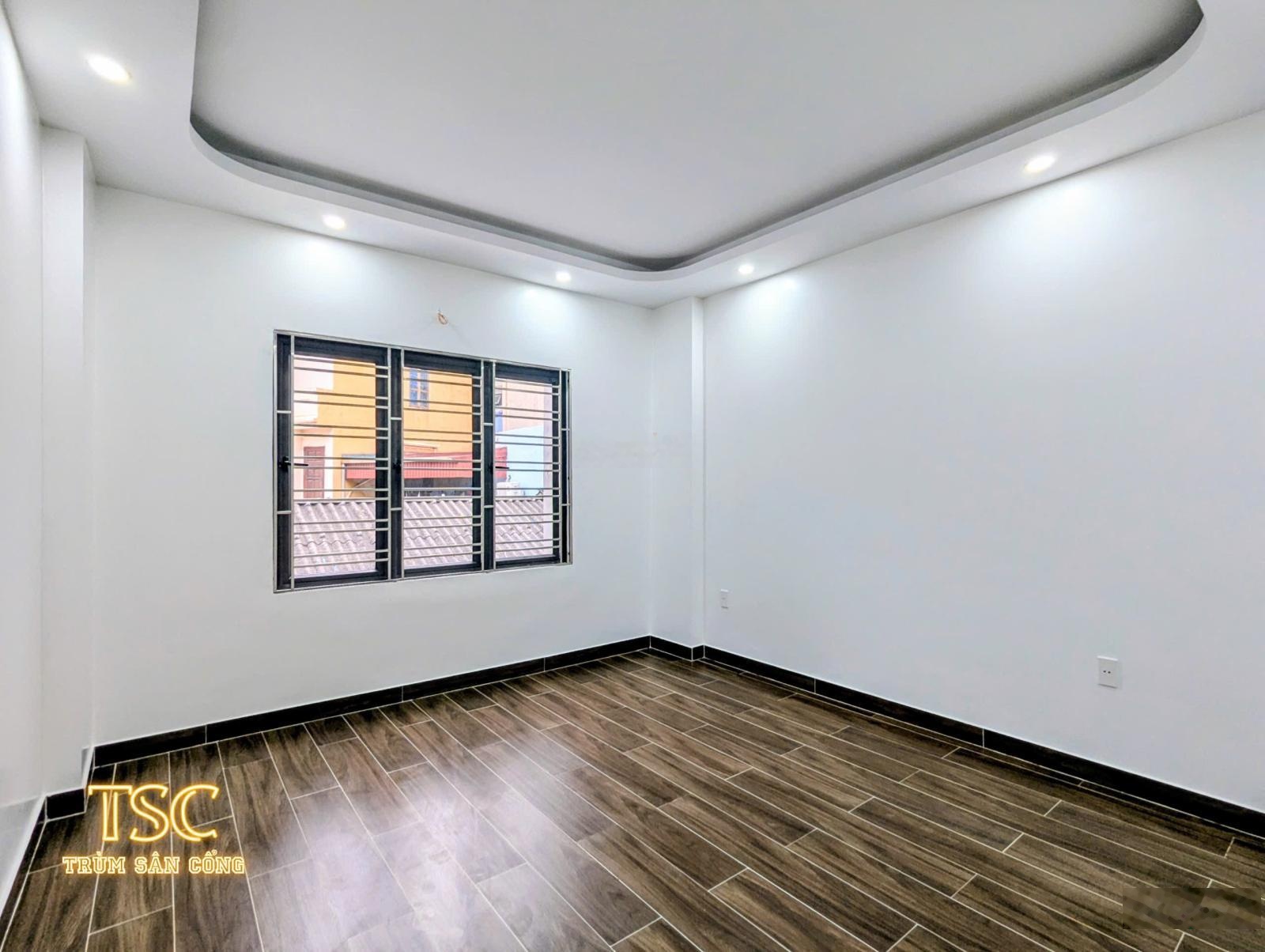 Nhà đẹp đón tết 4 tầng xây mới độc lập sân cổng riêng