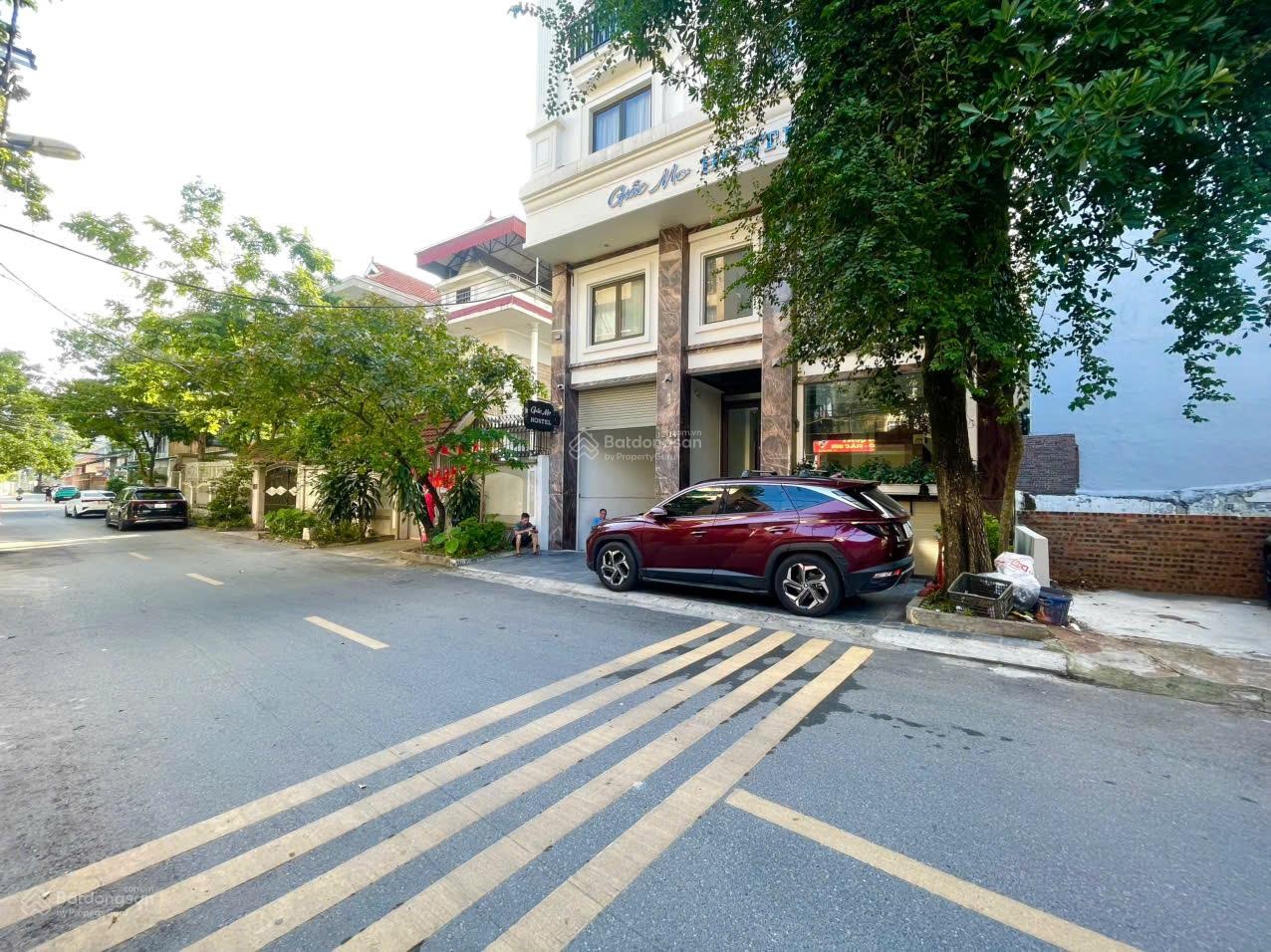 Phân lô, 3 ô tô tránh, KD, phố Tư Đình, Cổ Linh, Long Biên, DT 260m2, 4 T, MT 7.8 m, giá 42 tỷ 9