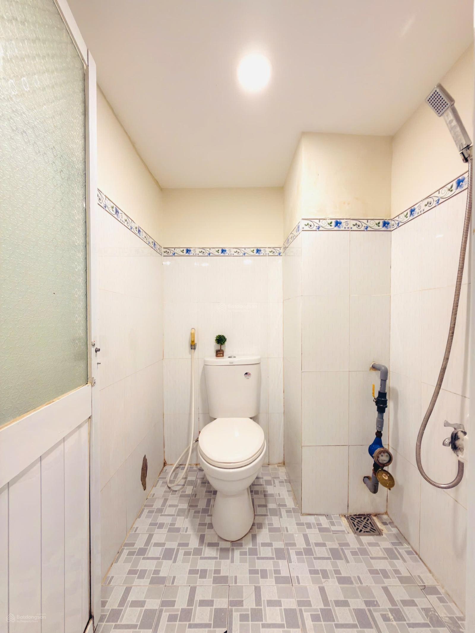 Phòng máy lạnh 3.100k có thể ở 4 người