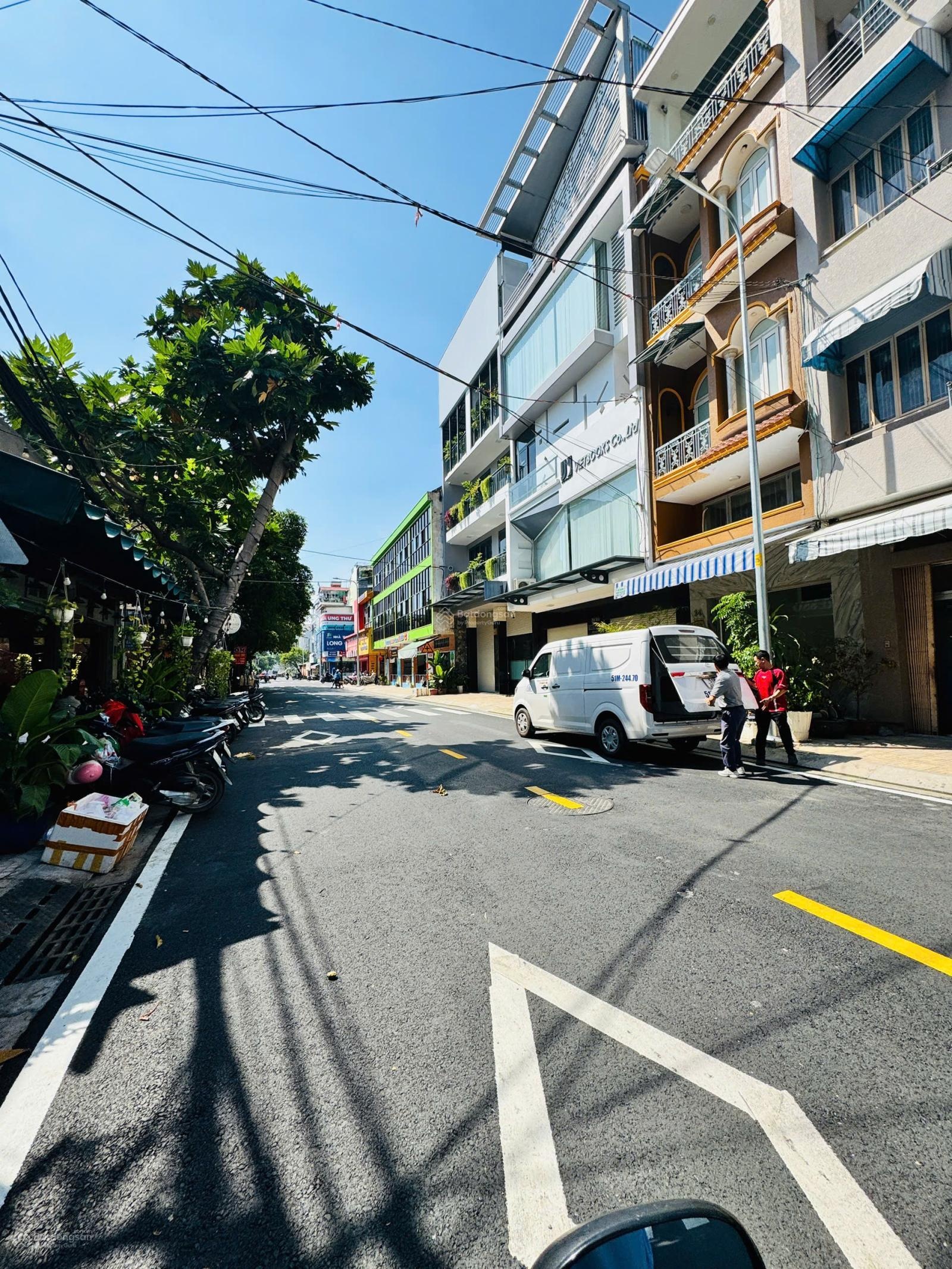 Bán nhà mặt tiền sáng - đường nguyễn hậu ( 4x16,5) 3 lầu,st. vị trí cực đẹp